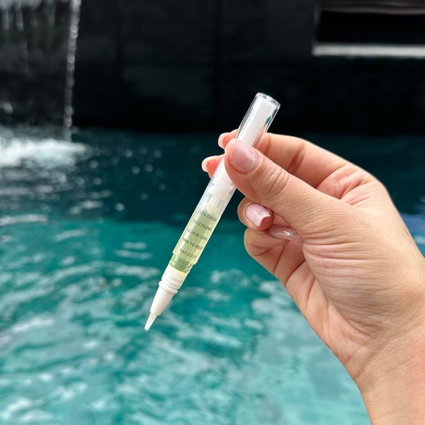 【Έκπτωση περιορισμένης διάρκειας: Αγοράστε 1, πάρτε 2 δωρεάν】KeraStrong - Το ελιξίριο αναδόμησης νυχιών - 50% έκπτωση